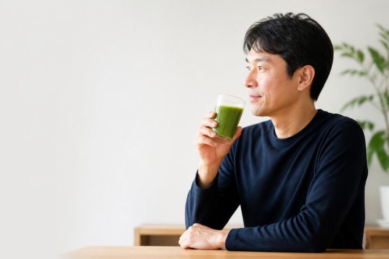 高血圧の男性が青汁を飲んだ体験談から分かることは？